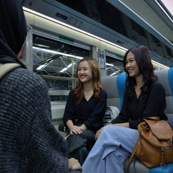 Fitur Female Seat Map Resmi Diluncurkan, Ini Komitmen KAI untuk Keamanan dan Kenyamanan Perempuan