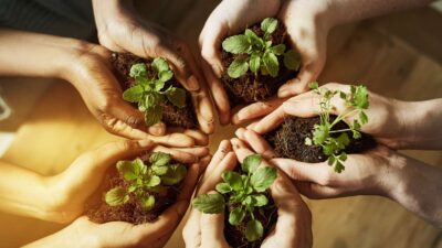 Warga Kota Blitar Gencarkan Gerakan “Blitar Hijau”, Bukti Cinta untuk Bumi