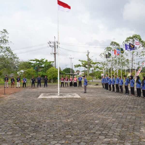KPU Belitung Timur Gelar Upacara HUT RI ke-80, Pesan Persatuan Jadi Sorotan