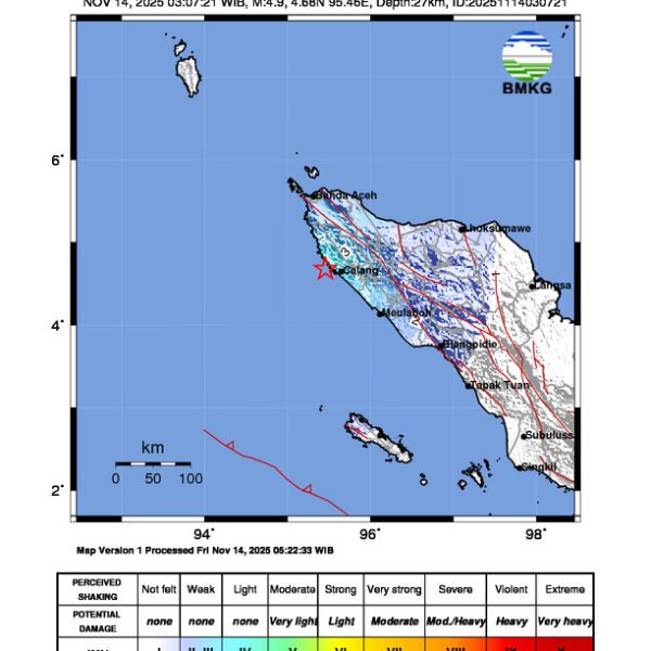 Gempa Berkekuatan 4,9 SR, pusat gempa berada di laut 14 km Barat Calang- Aceh Jaya Gempa Berkekuatan 4,9 SR, pusat gempa berada di laut 14 km Barat Calang- Aceh Jaya