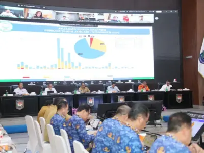 BMKG: Risiko Cuaca Ekstrem Meningkat Menjelang Nataru, Siklon Lokal dan Monsoon Perkuat Ancaman Hidrometeorologi BMKG: Risiko Cuaca Ekstrem Meningkat Menjelang Nataru, Siklon Lokal dan Monsoon Perkuat Ancaman Hidrometeorologi