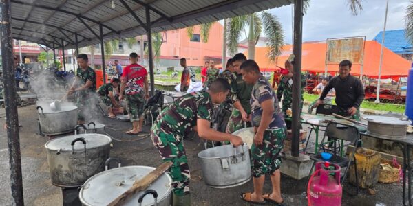 Pemkab Tapteng Pastikan Pasokan Makanan Pengungsi Aman, Posko Informasi Komdigi Mulai Beroperasi