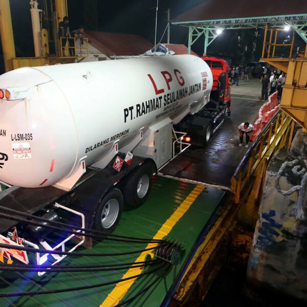 Transportasi Laut Jadi Penggerak Utama Distribusi Bantuan pada Tanggap Darurat Aceh 2025 Transportasi Laut Jadi Penggerak Utama Distribusi Bantuan pada Tanggap Darurat Aceh 2025